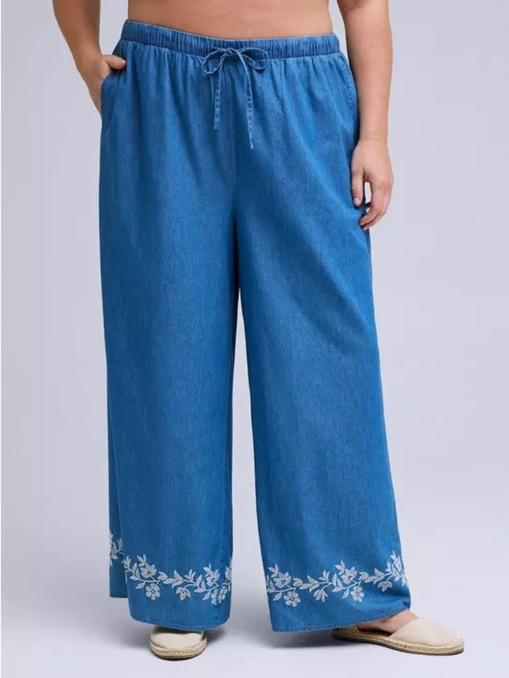 Belle Isle Embroidered Wide-Leg Chambray Pant
